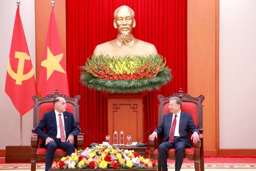 Tổng Bí thư Tô Lâm tiếp Thư ký Hội đồng An ninh quốc gia Belarus