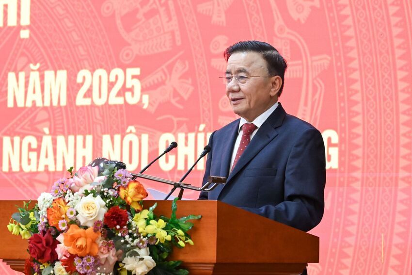 Kết luận của Ban Bí thư về việc chấn chỉnh lề lối làm việc, nâng cao hiệu quả hoạt động của hệ thống chính trị