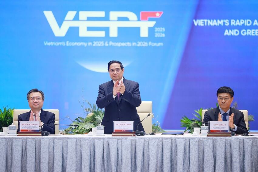 Thủ tướng Phạm Minh Chính: Phát triển nhanh, bền vững dựa trên chuyển đổi xanh và chuyển đổi số