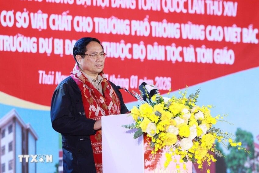 Thủ tướng: Xây dựng trường học khu vực miền núi, đồng bào dân tộc để gieo chữ, giữ nước