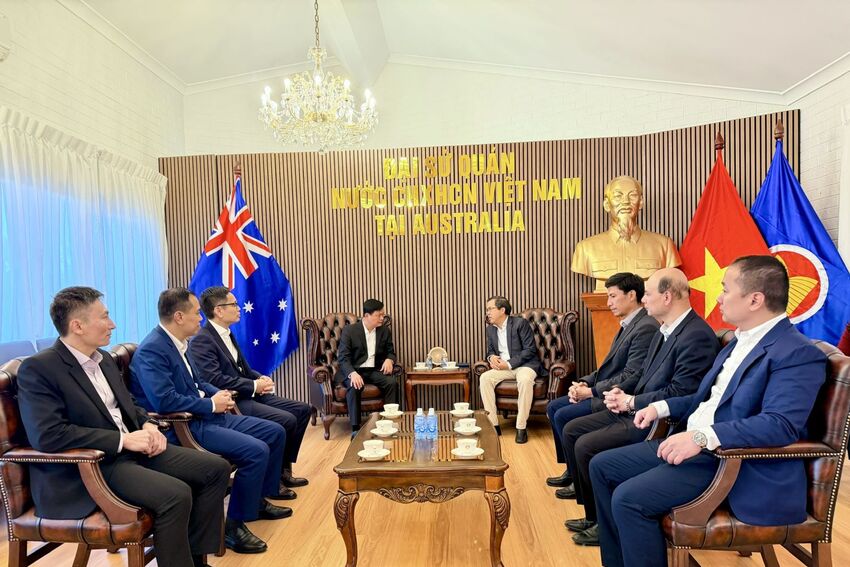 Đoàn công tác của Ban Chính sách, chiến lược Trung ương   làm việc tại Australia