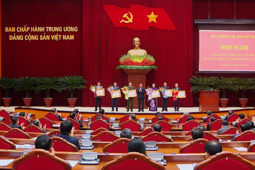 Đưa tinh thần đổi mới, trách nhiệm cao và khí thế của Đại hội XIV vào công việc hằng ngày