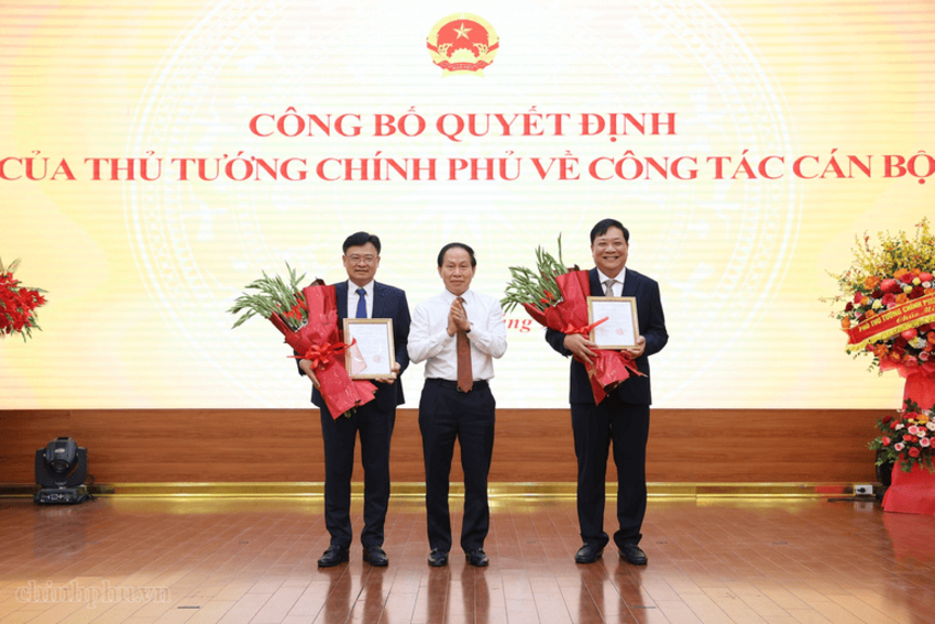 Phó Thủ tướng Lê Tiến Châu trao Quyết định bổ nhiệm 2 Phó Tổng Thanh tra Chính phủ