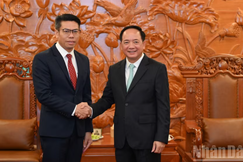 Tăng cường phối hợp, trao đổi kinh nghiệm thực hiện công tác chính trị, tư tưởng trong bối cảnh mới