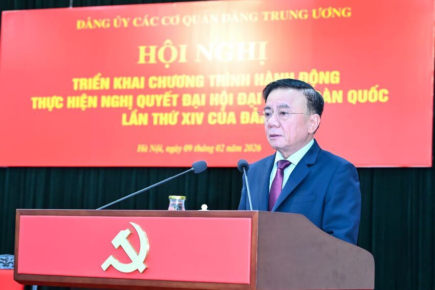 Ban Bí thư yêu cầu tiếp tục thực hiện nghiêm túc Chỉ thị về tổ chức Tết Bính Ngọ