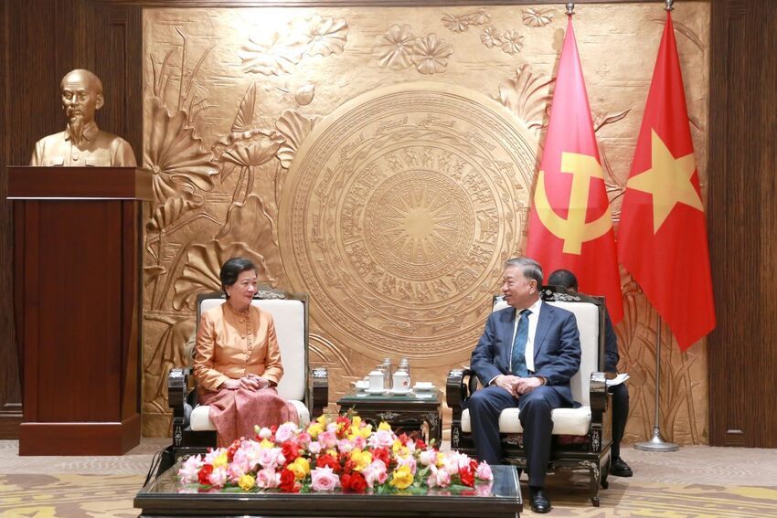 Ảnh: Tổng Bí thư Tô Lâm tiếp Đại sứ Vương quốc Campuchia đến chào từ biệt