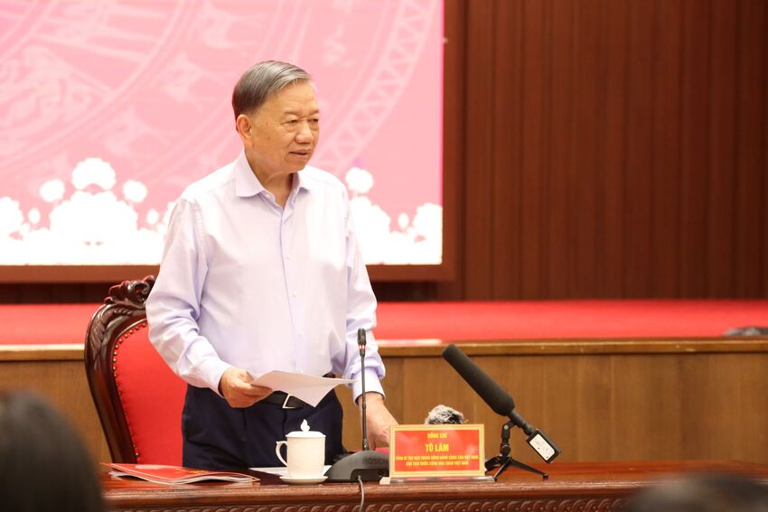 Thông qua kết quả kiểm tra, giám sát (đợt 3) đối với Ban Thường vụ Thành ủy Hà Nội