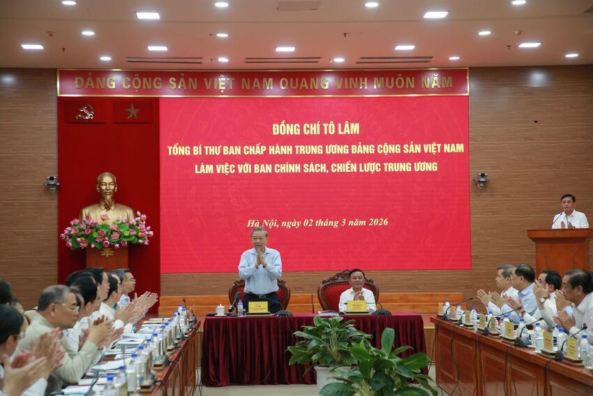 Ảnh: Tổng Bí thư Tô Lâm làm việc với Ban Chính sách, Chiến lược Trung ương