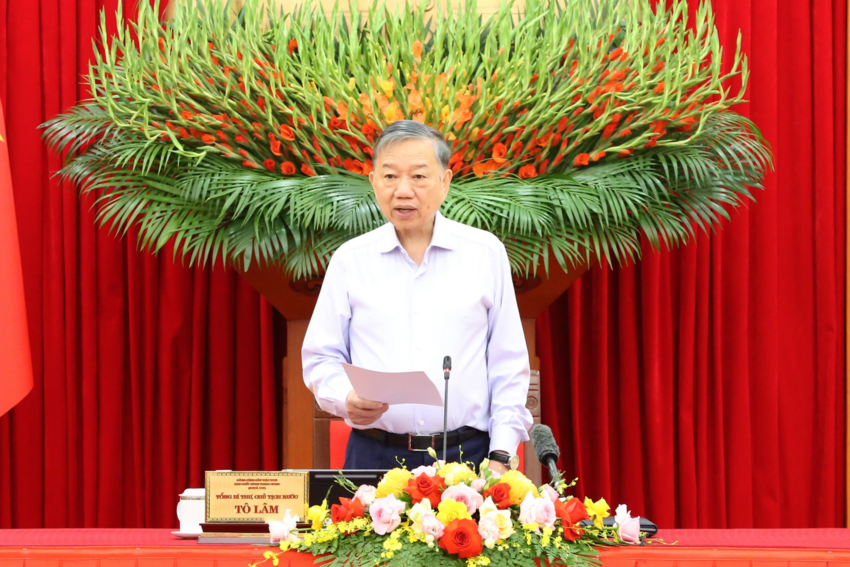 [Ảnh] Tổng Bí thư, Chủ tịch nước Tô Lâm làm việc với Ban Chỉ đạo Tổng kết 100 năm Đảng lãnh đạo cách mạng Việt Nam