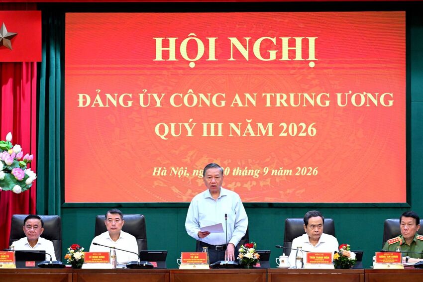 Tạo chuyển biến mạnh mẽ, rõ nét trong củng cố, xây dựng thế trận an ninh nhân dân hiện đại, đa tầng