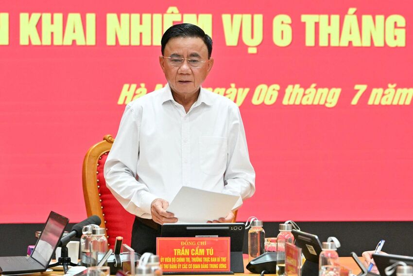 Nâng cao năng lực dự báo chiến lược, tham mưu chủ trương có tầm nhìn dài hạn