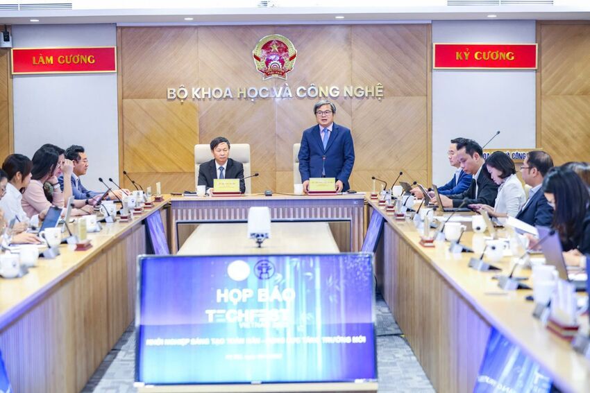 Techfest Việt Nam 2025: Khởi nghiệp sáng tạo toàn dân, động lực tăng trưởng mới