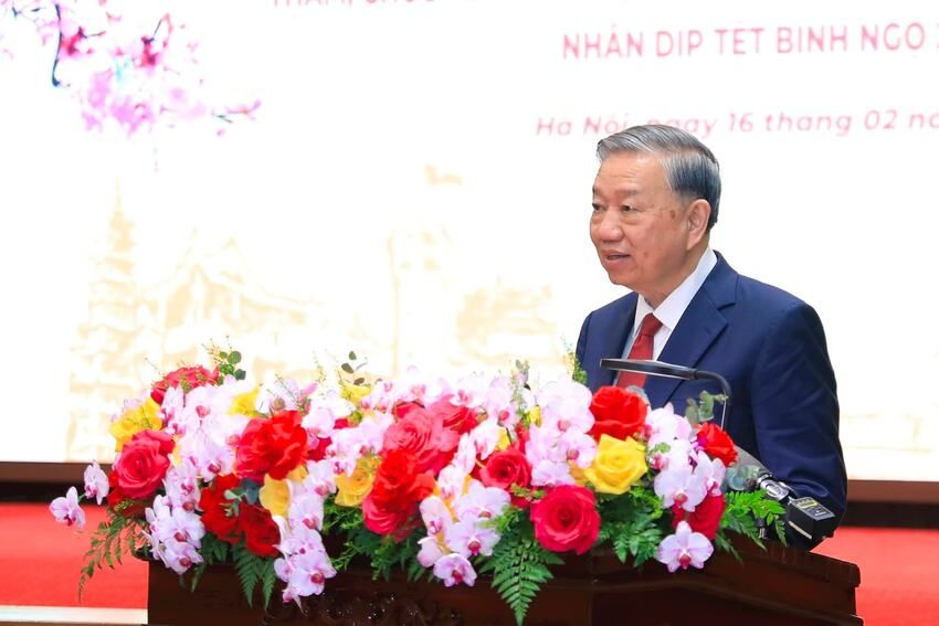 Tổng Bí thư Tô Lâm thăm, chúc Tết Đảng bộ, chính quyền và Nhân dân Hà Nội