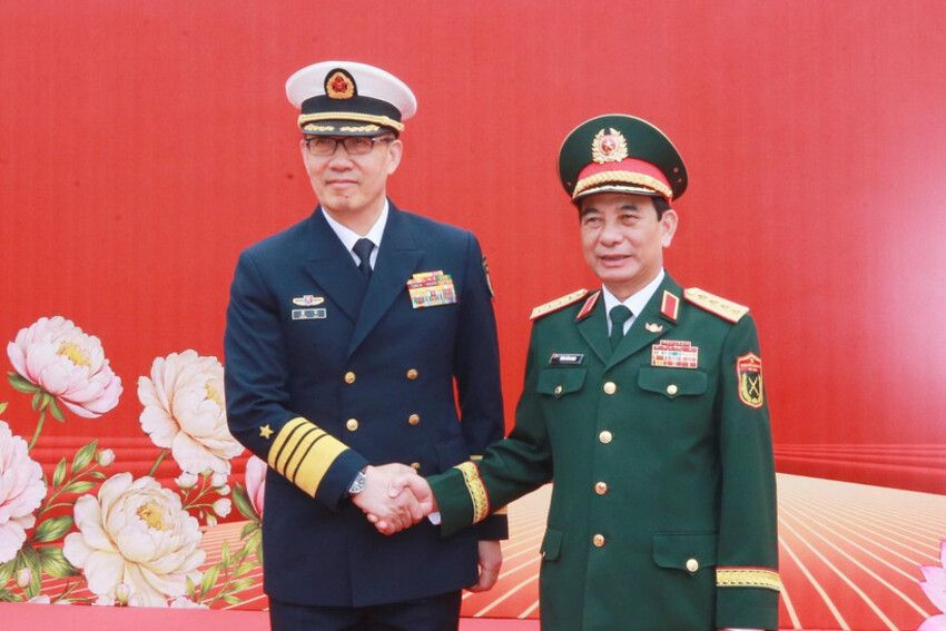 Hôm nay Bộ trưởng Phan Văn Giang sang Trung Quốc dự Giao lưu quốc phòng