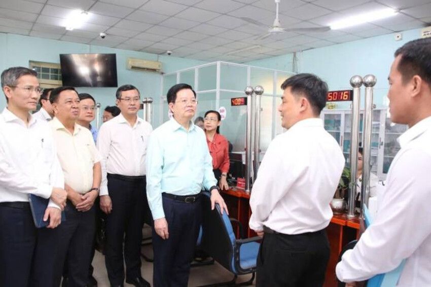 Phó Thủ tướng Mai Văn Chính làm việc tại Tây Ninh