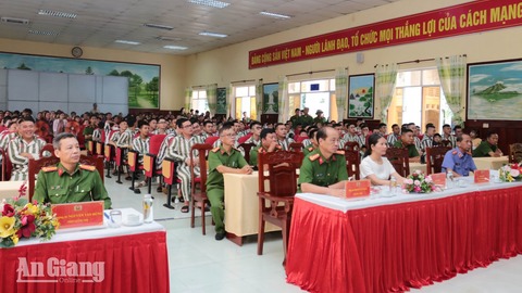 Trại giam Định Thành tổ chức Hội nghị Gia đình phạm nhân