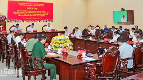 An Giang đẩy mạnh khoa học, công nghệ, chuyển đổi số gắn với mục tiêu tăng trưởng 10,71% 