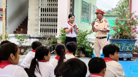 An Giang trang bị kỹ năng an toàn giao thông cho học sinh