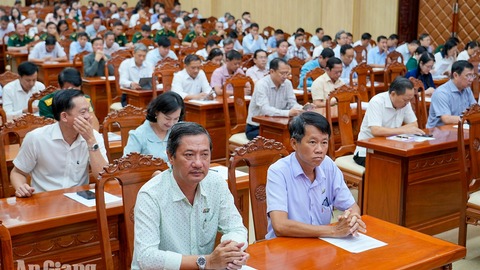 Bí thư Tỉnh ủy An Giang Lê Quang Tùng yêu cầu người đứng đầu chịu trách nhiệm về kết quả