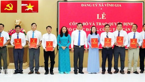 Vĩnh Gia thành lập mới 9 chi bộ