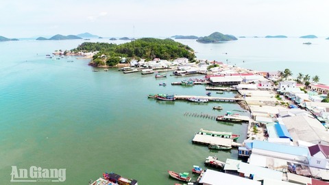 Mở không gian phát triển mới cho xã đảo Sơn Hải