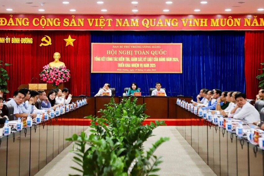 Hội nghị toàn quốc Tổng kết công Tác kiểm tra, giám gát năm 2024, triển khai nhiệm vụ năm 2025