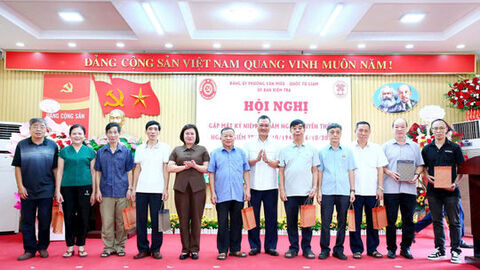 Phường Văn Miếu - Quốc Tử Giám gặp mặt, tri ân cán bộ ngành kiểm tra Đảng
