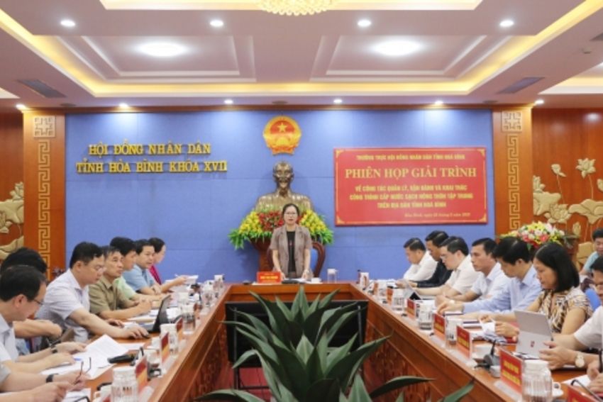 Phiên họp giải trình về công tác quản lý, vận hành và khai thác công trình cấp nước sạch nông thôn tập trung trên địa bàn tỉnh