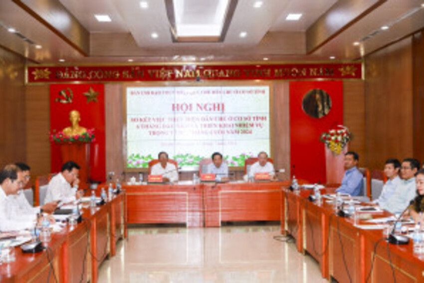 Ban Chỉ đạo thực hiện quy chế dân chủ ở cơ sở tỉnh Khánh Hòa:  Sơ kết việc thực hiện dân chủ ở cơ sở 6 tháng đầu năm