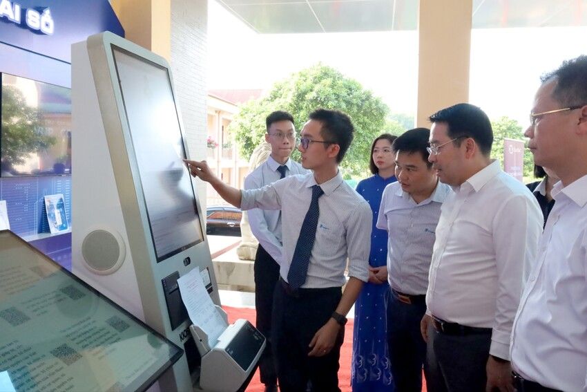 Đưa Nghị quyết 57-NQ/TW vào thực tiễn ở Lào Cai: Từ nền tảng thể chế đến đột phá hạ tầng số và hệ sinh thái đổi mới sáng tạo