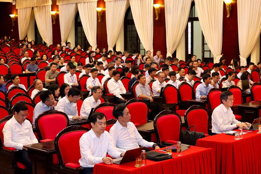 Hội nghị tập huấn rút kinh nghiệm về tổ chức giảng dạy Cao cấp lý luận chính trị theo Quy chế và mô hình mới (lần thứ hai)