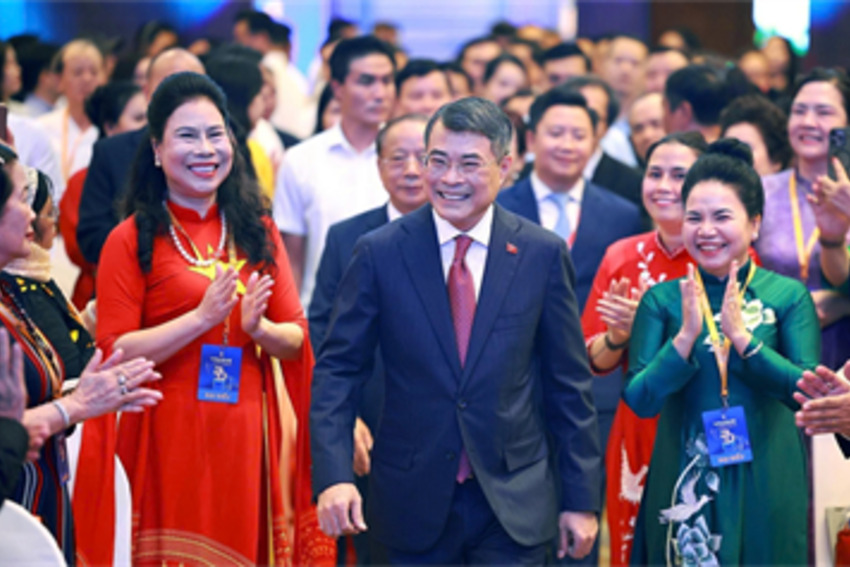 Xây dựng, hoàn thiện quan hệ sản xuất tiến bộ, phù hợp và hiện đại ở Việt Nam hiện nay - Một số vấn đề lý luận và thực tiễn