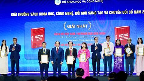 Sách Đỏ Việt Nam giành Giải Nhất giải thưởng sách KH,CN, ĐMST&CĐS năm 2026