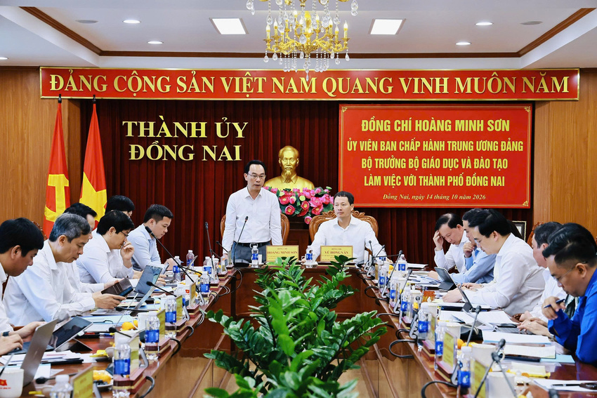 Bộ trưởng Hoàng Minh Sơn làm việc với thành phố Đồng Nai về phát triển giáo dục và đào tạo
