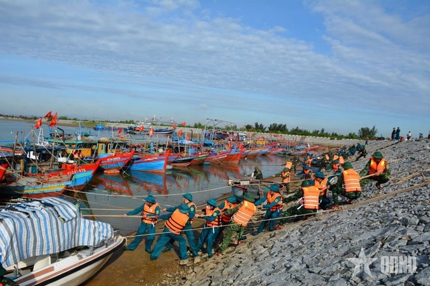 Thông báo chỉ đạo của Thường trực Ban Bí thư về việc ứng phó với Bão số 9 (RAGASA)