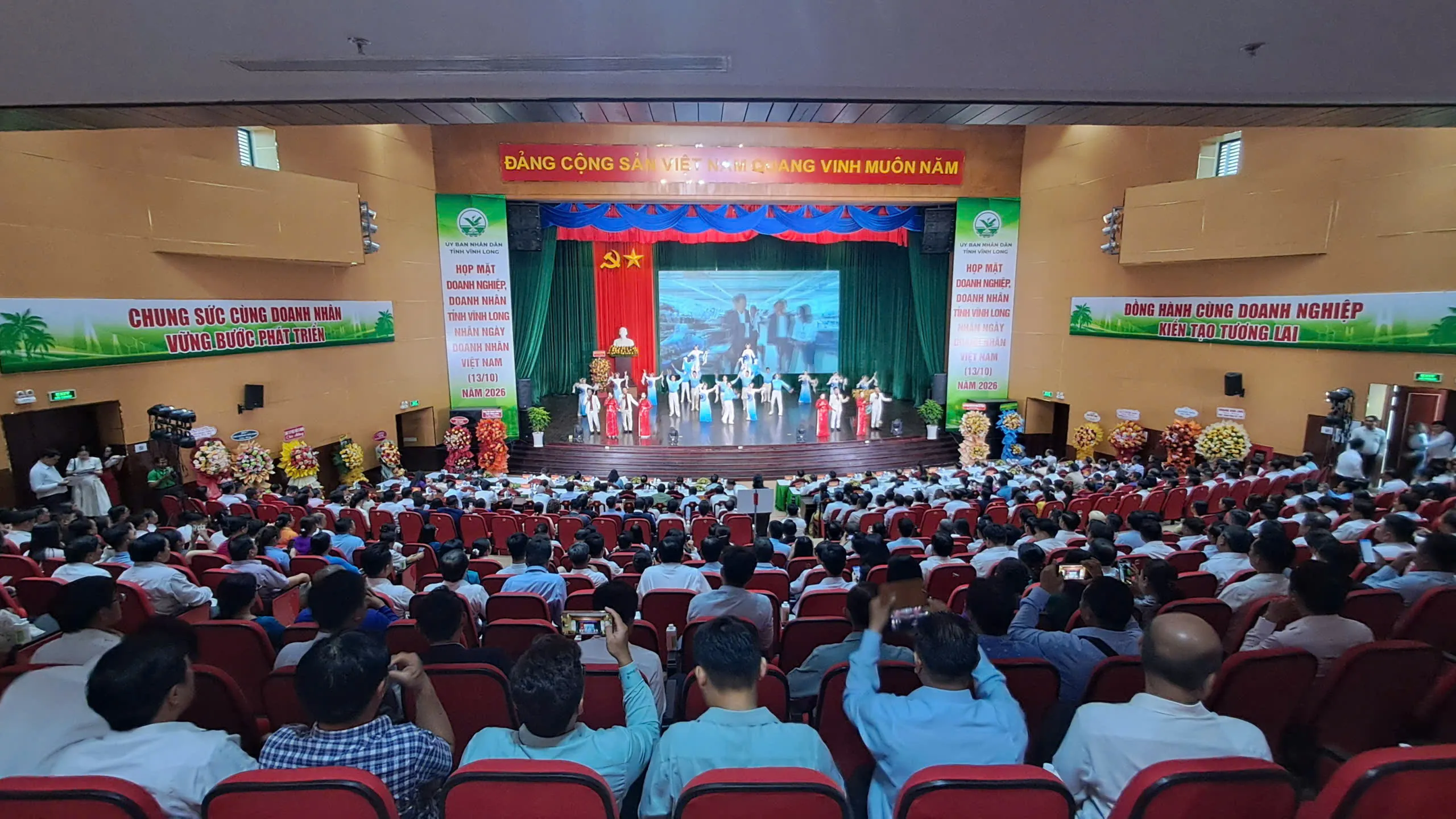 1. Quang canh_1_11zon.webp