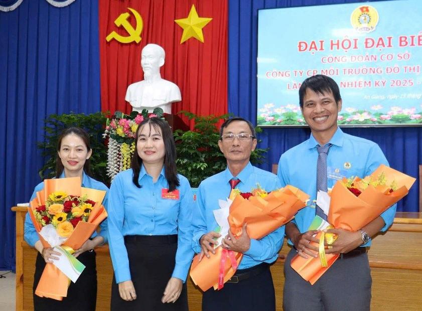 Công đoàn cơ sở Công ty Cổ phần Môi trường đô thị An Giang chăm lo đời sống vật chất, tinh thần cho đoàn viên