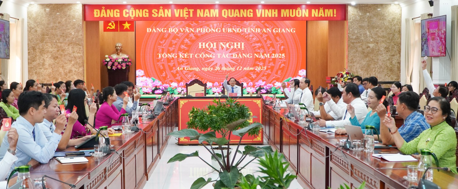 Văn phòng UBND tỉnh An Giang phát huy vai trò tham mưu, nhiều chỉ tiêu vượt kế hoạch