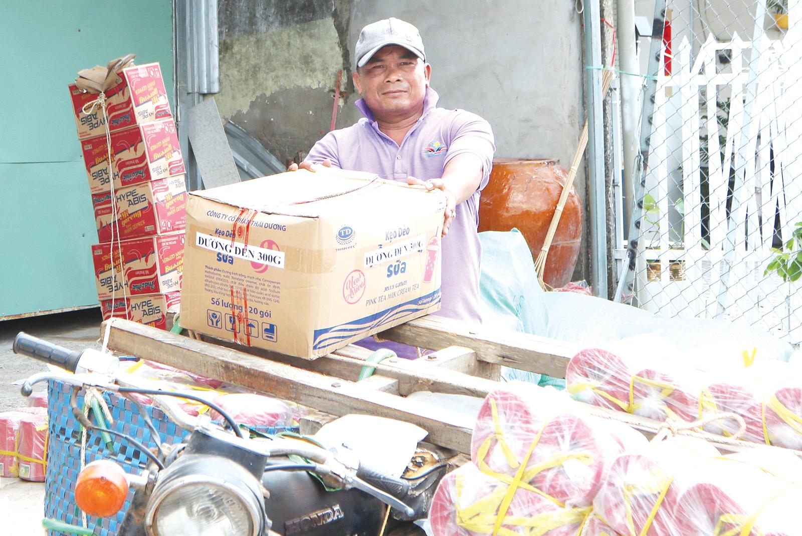 Nhọc nhằn nghề bốc vác ở cửa khẩu