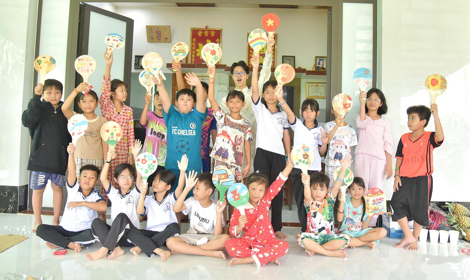 Khởi nghiệp xanh từ mo cau: Câu chuyện mùa hè của cậu học trò thành phố