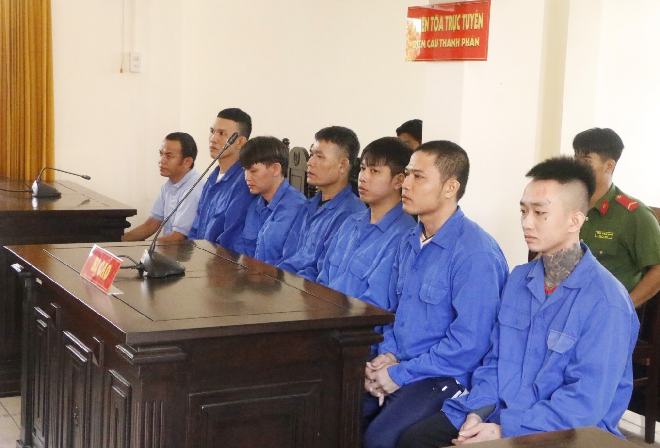 Hành hạ ngư phủ, che giấu tội phạm, 8 bị cáo lãnh án tù