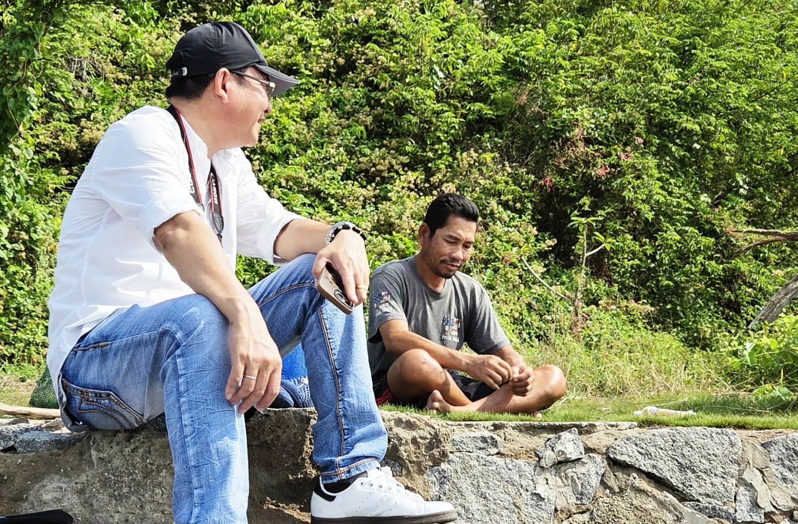 Dưới làn nước biển Hòn Chông