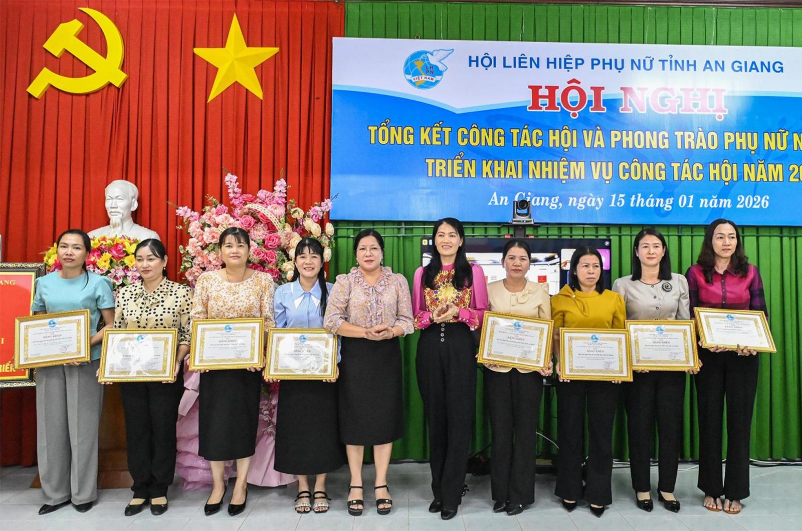 Hội Liên hiệp Phụ nữ tỉnh An Giang tạo dấu ấn đột phá trong chuyển đổi số và hỗ trợ phụ nữ phát triển kinh tế