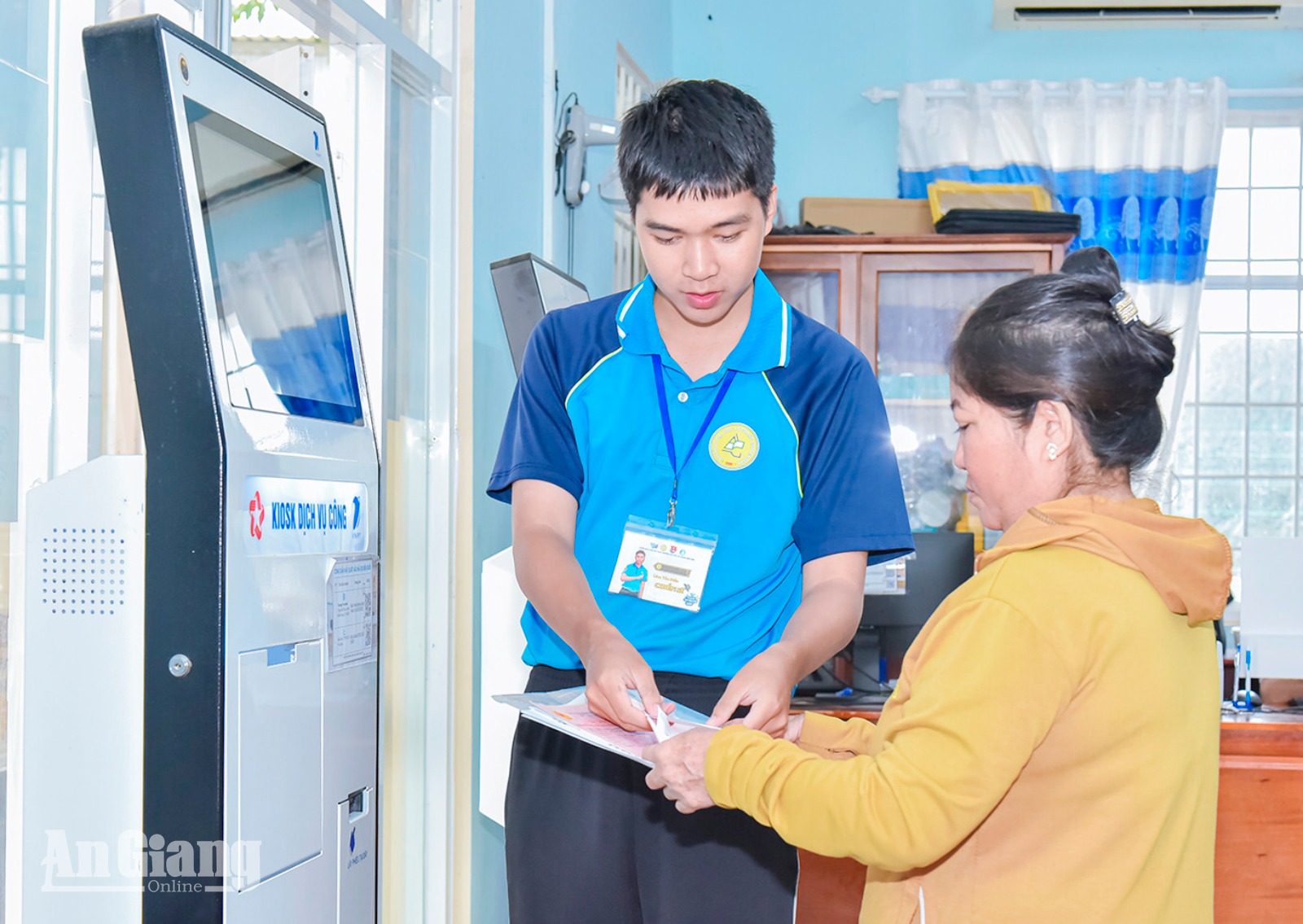Thanh niên AGU thực hiện hơn 20 hoạt động tình nguyện tại Vĩnh Điều