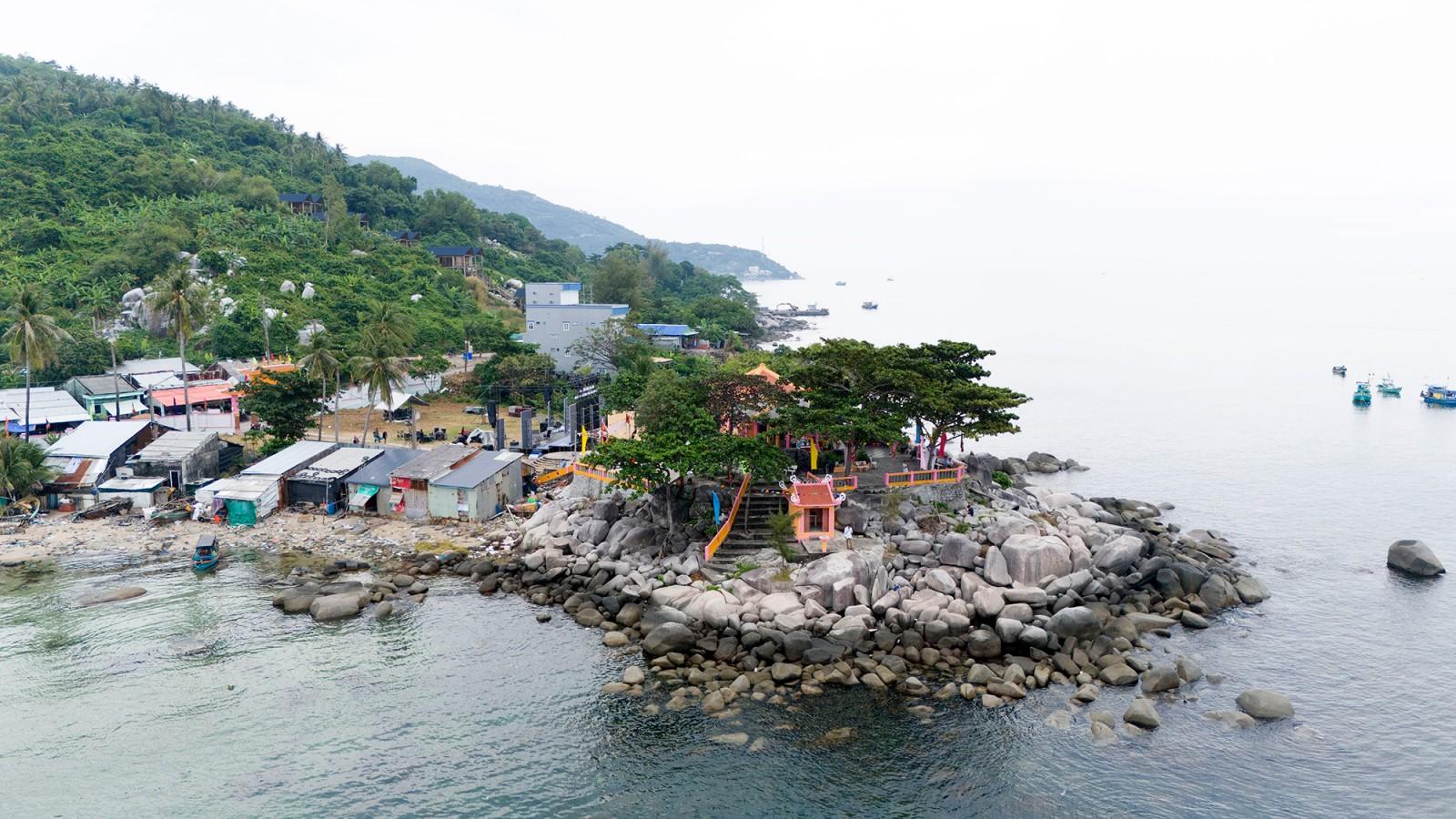 Rộn ràng Lễ hội Nghinh Ông Lại Sơn đặc khu Kiên Hải năm 2025