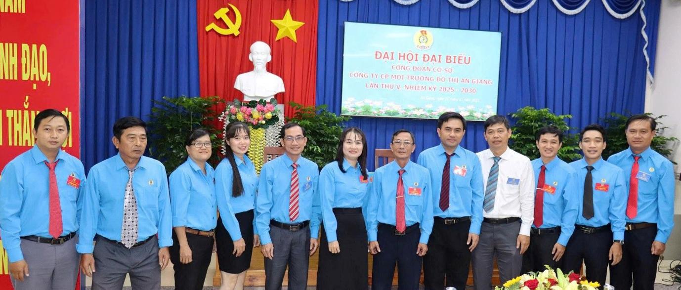 Công đoàn cơ sở Công ty Cổ phần Môi trường đô thị An Giang chăm lo đời sống vật chất, tinh thần cho đoàn viên