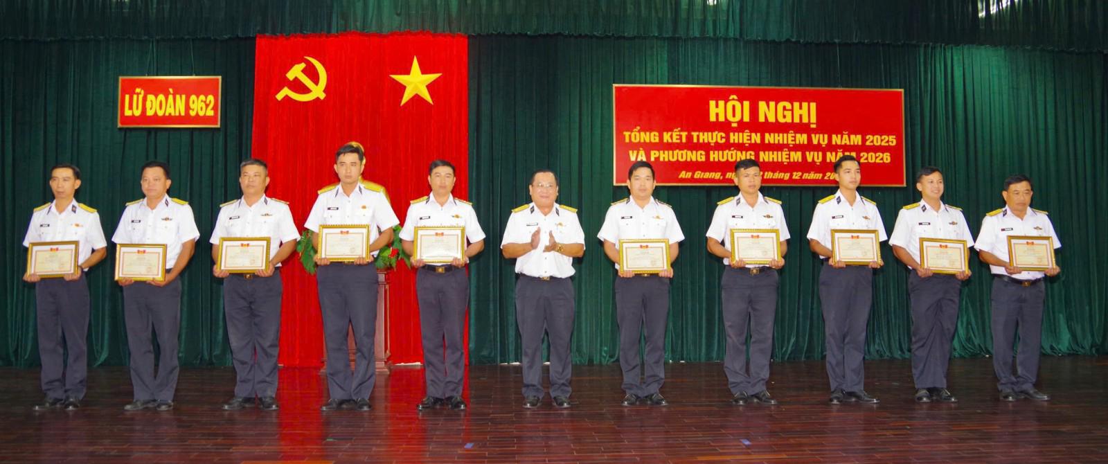 Lữ đoàn 962 thực hiện tốt nhiệm vụ năm 2025