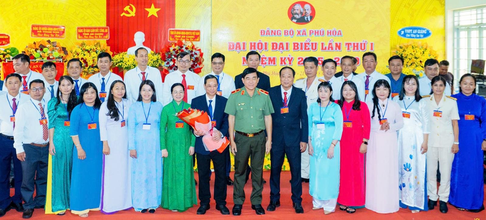 Xây dựng và phát triển Phú Hòa trở thành đô thị văn minh, hiện đại