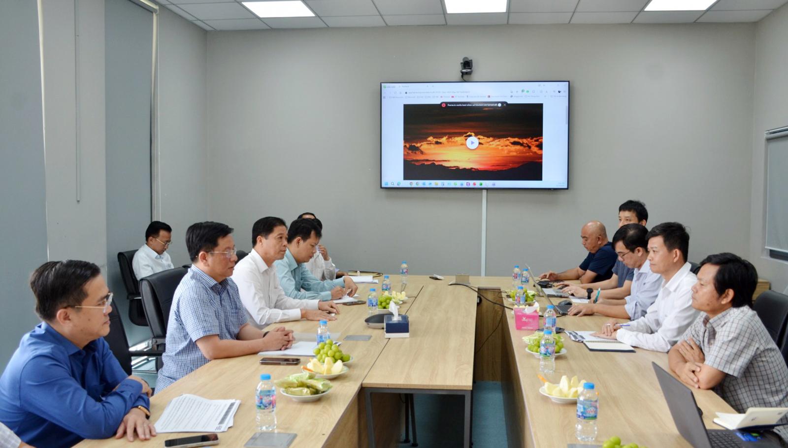 Chủ tịch UBND tỉnh An Giang Hồ Văn Mừng khảo sát thực tế Nhà máy Điện sinh khối Hậu Giang