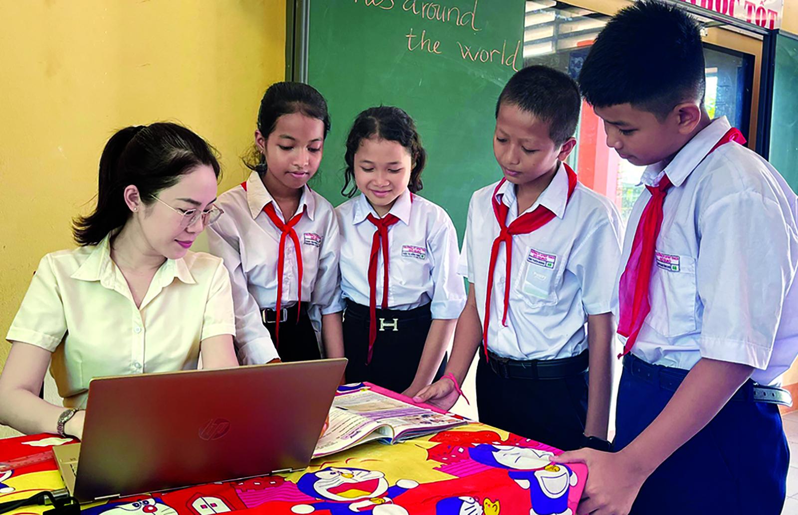 Ươm nguồn nhân lực trong đồng bào Khmer Gò Quao